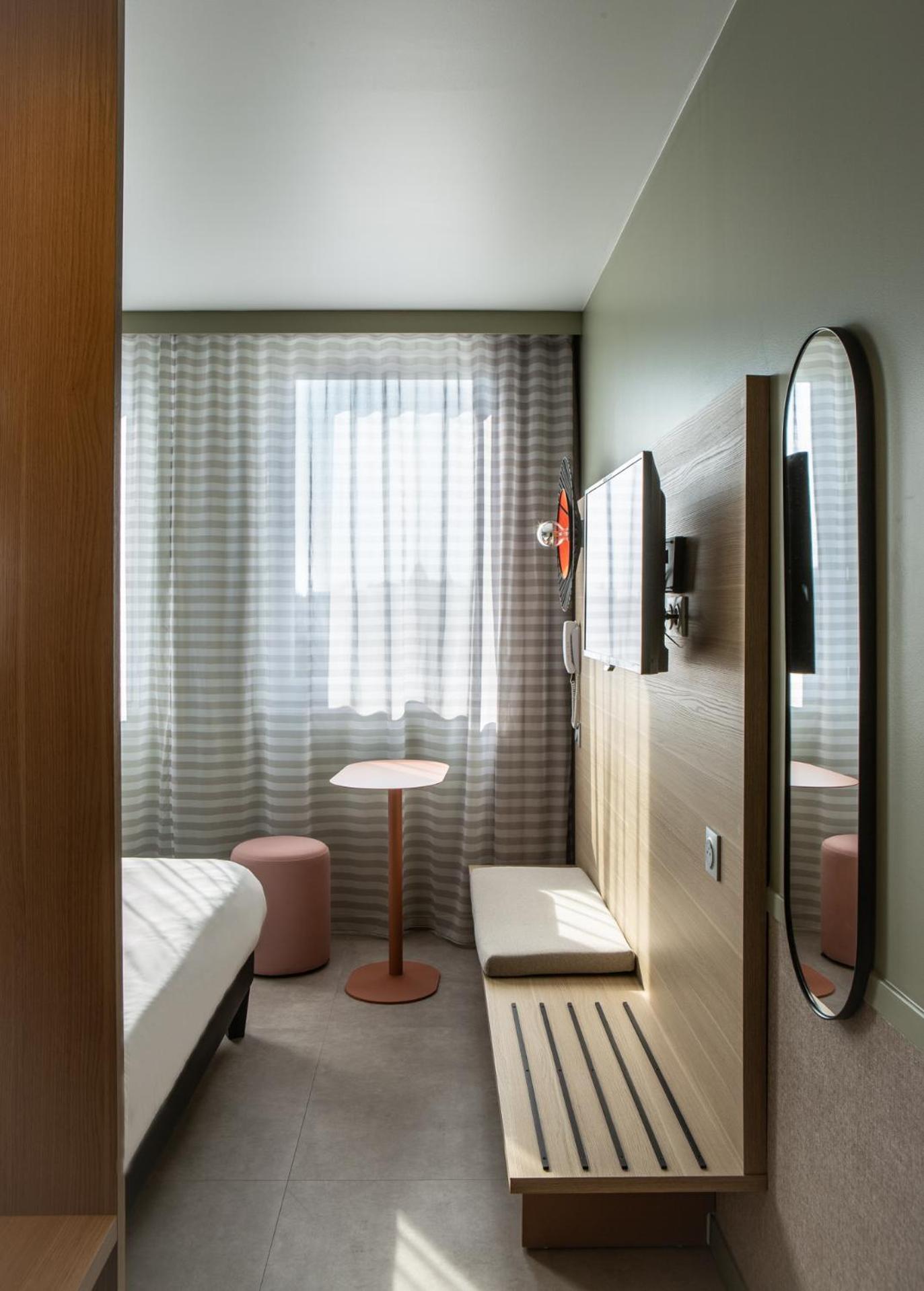 Готель Ibis Styles Bordeaux Centre Gare Екстер'єр фото