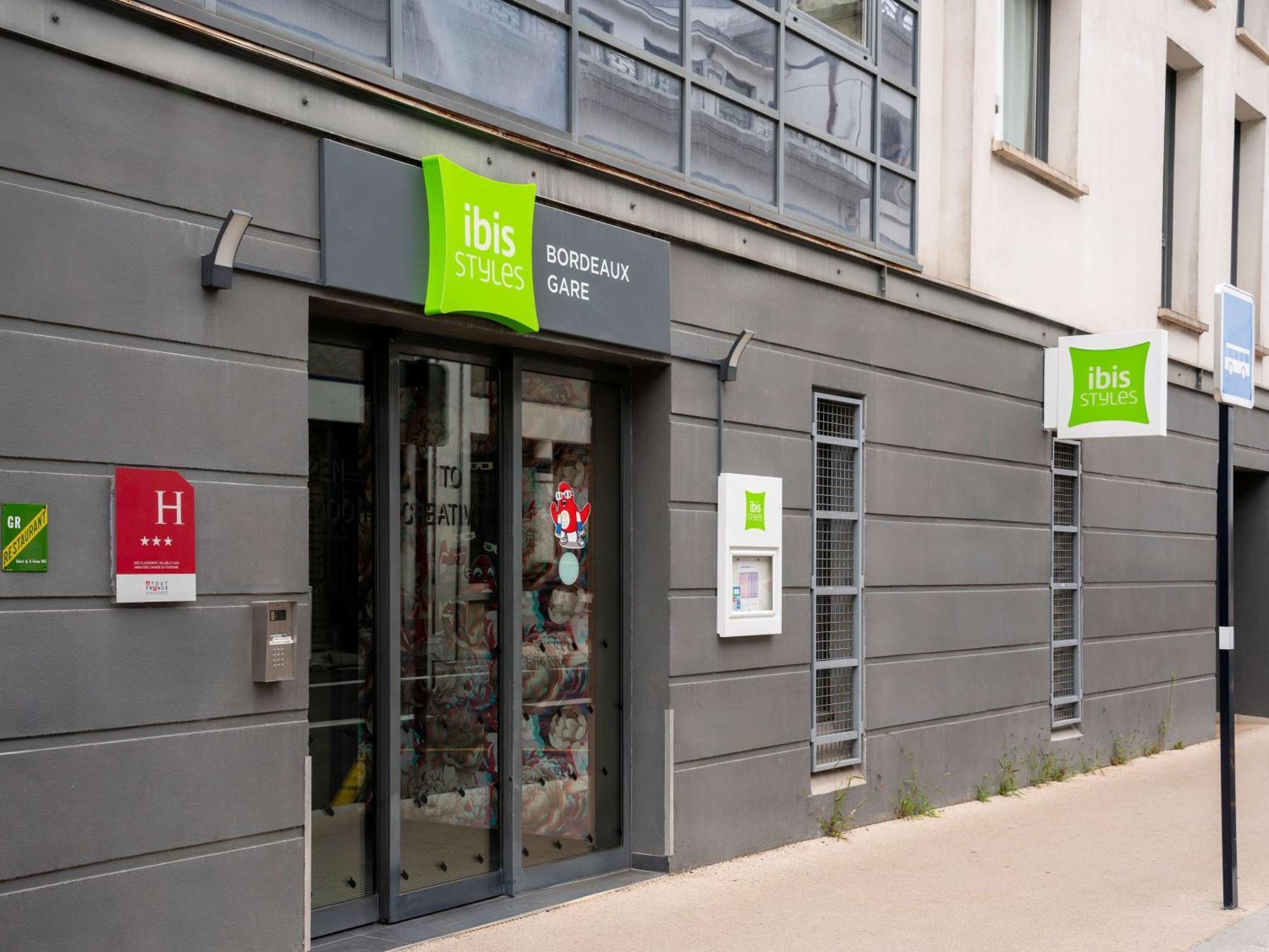 Готель Ibis Styles Bordeaux Centre Gare Екстер'єр фото